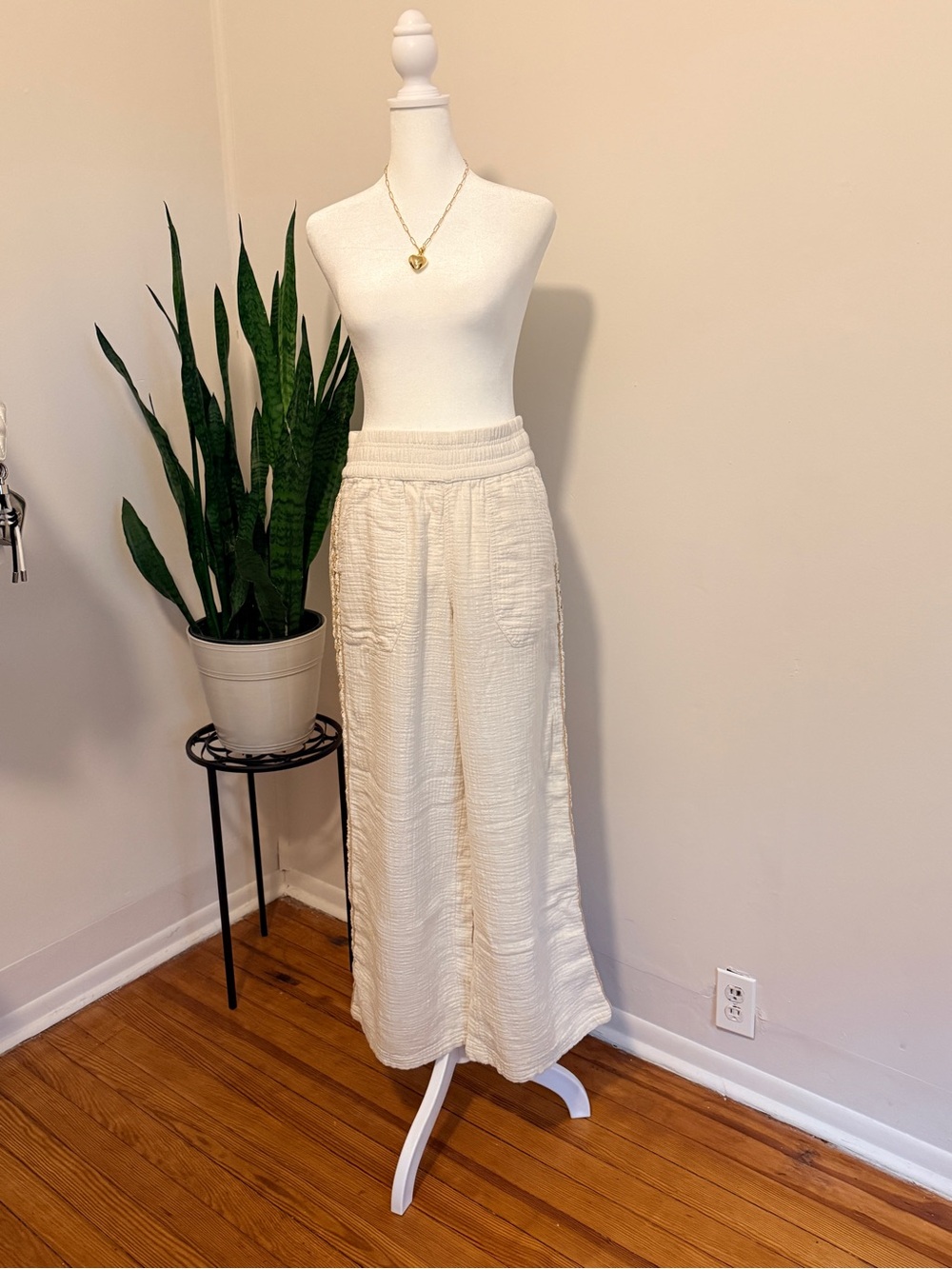Aerie | 100% Cotton Cream Wide Leg Pants - Picture 1 of 10